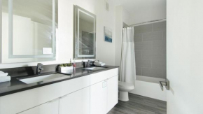 Landing at The Pointe on Westshore - 2 Bedrooms in Port Tampa City